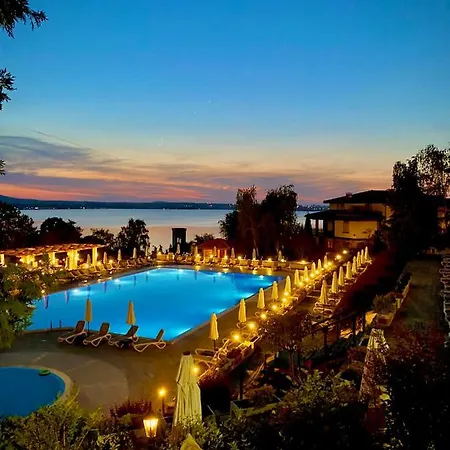 Aj With Sea View, Santa Marina Village, Daire